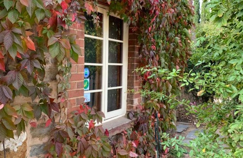 Gillentown Bed & Breakfast | The Heritage Garden, Sevenhill