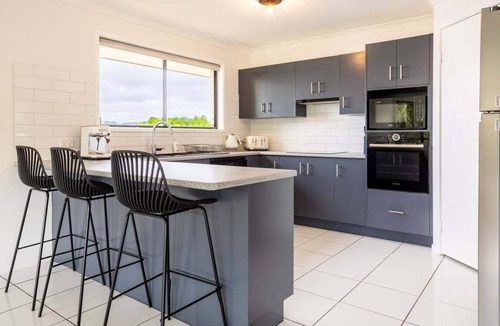 Taranganba House | The Hideaway - Large Beachside Retreat with Private Pool