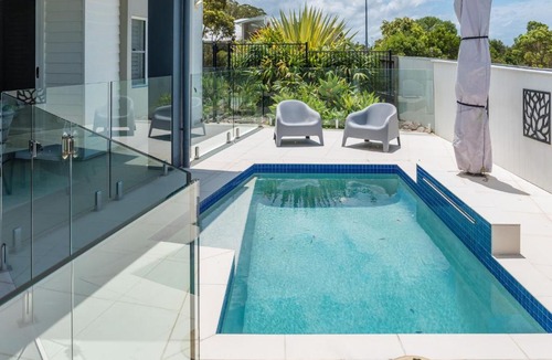 Peregian Beach House | The Hinterland Dip House Minutes to Noosa & Beaches
