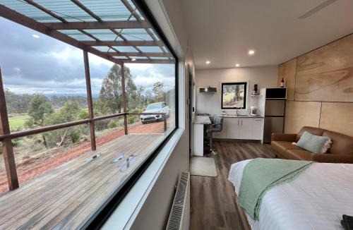 Launceston House | The Humpy