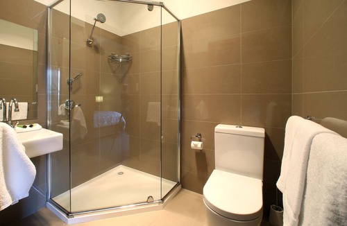 Port Huon Hotel | The Kermandie Hotel