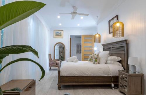 Murrays Beach House | The Lake Palace