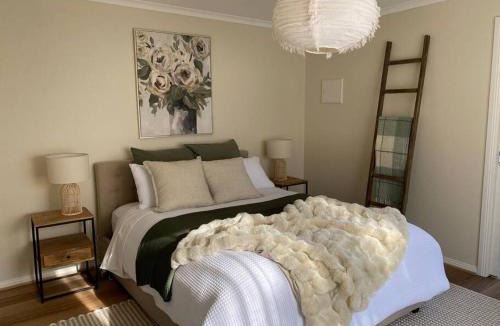 Goldie Apartment | The Lancefield cottage - relax, revive and renew