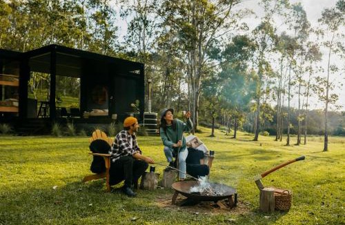 Wollombi Hotel | The Lantern - a Huch experience