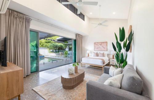Parap Villa | The Lily Pad Pool Paradise - NT Tourism Award Winner