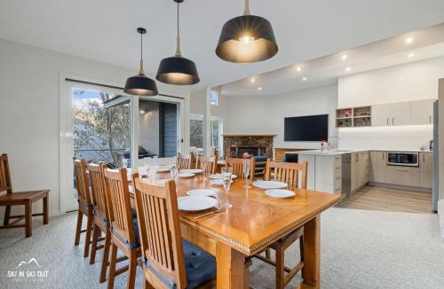 Thredbo Ski Chalet | The Lodge 1