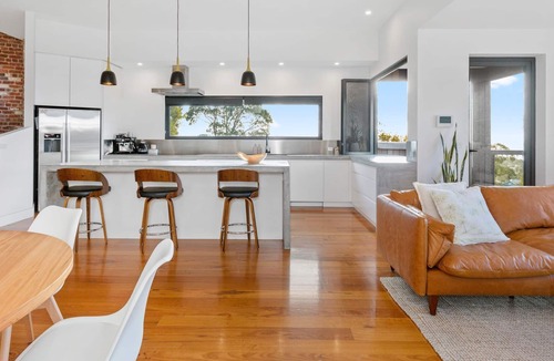 McCrae House | The Loft House - McCrae