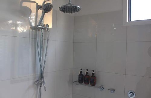 Grindelwald Hotel | The Lookout Studio Tamar Ridge Apartment