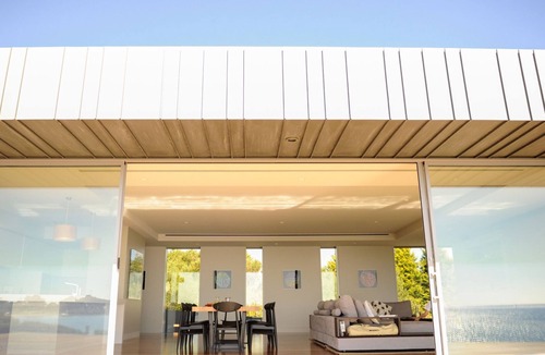 Low Head House | The Low Head Beach House