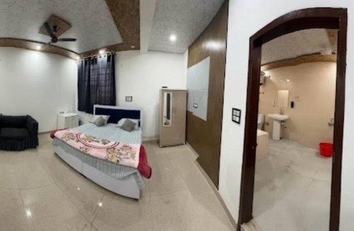 Sonepat Hotel | The Luxe Haven