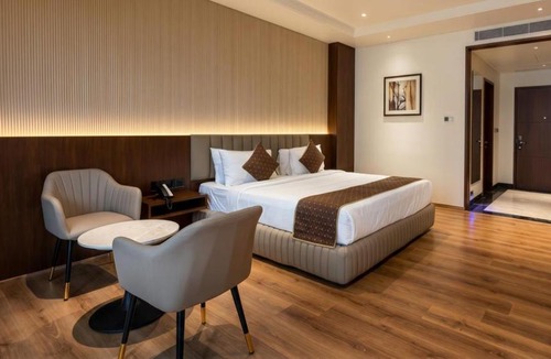 Mysore Hotel | The Lynora
