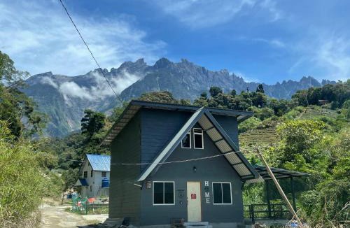 Kundasang House | The M Wanderlust Private Cabin