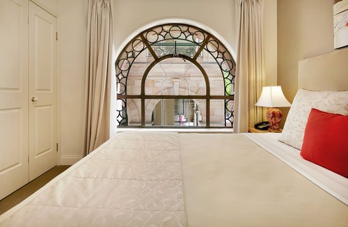 Brisbane Central Business District Hotel | The Manor Apartment Hotel