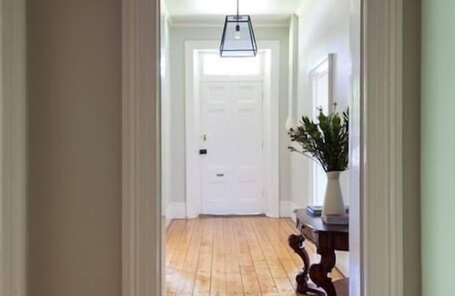 Kyneton House | THE MANSE ON EBDEN - PUT ON YOUR SUNDAY BEST