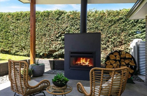 Medway House | The Medway, Modern & Space-ous!