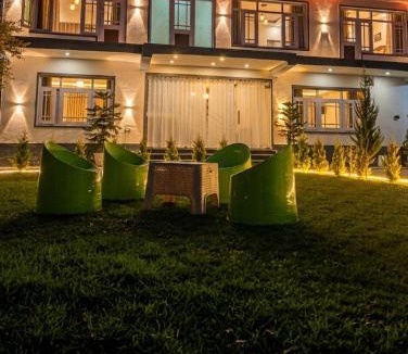 Srinagar House | The Meer Mansion
