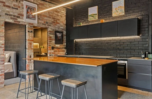 North Beach House | The Midnight Hideaway