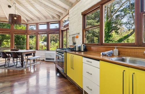 Leura House | The Mud Brick House in Leura