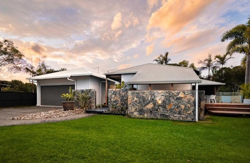 Mudjimba House | The Mudjimba Beach House - 150m to the beach