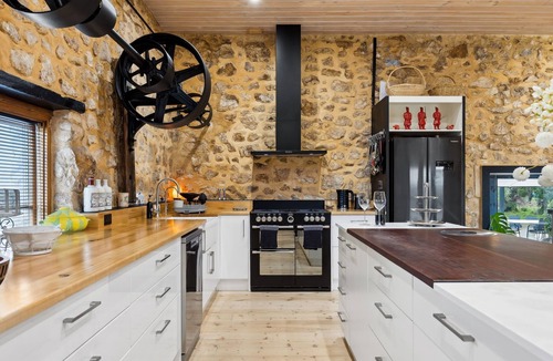 Nangkita House | The Old Cheese Factory, historical, pet friendly
