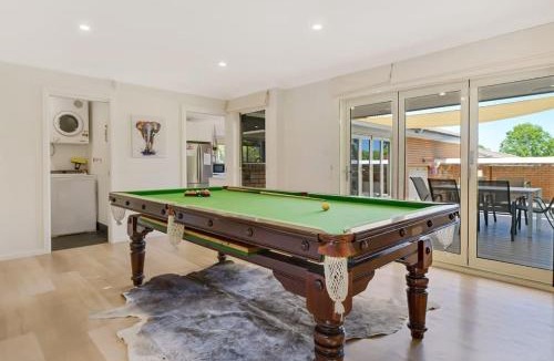 Calare House | The Pasadena - Entertainer's Haven Firepit