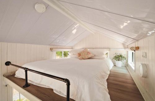 Korweinguboora House | The Perch by Tiny Away
