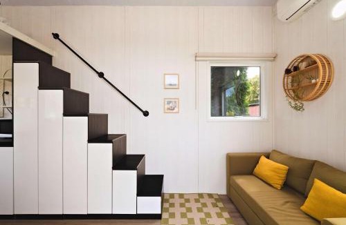 Korweinguboora House | The Perch by Tiny Away