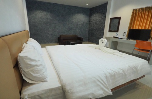 Surin Hotel | The Phant Hotel