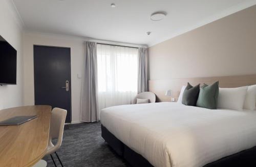 Moree Hotel | The Phoenix Artesian Spa Resort and Accommodation