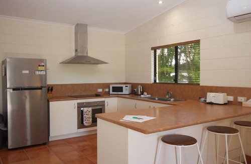 Horseshoe Bay House | The Ponderosa Holiday House