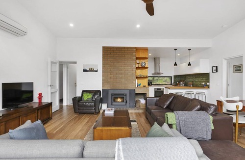 Anglesea House | The Property