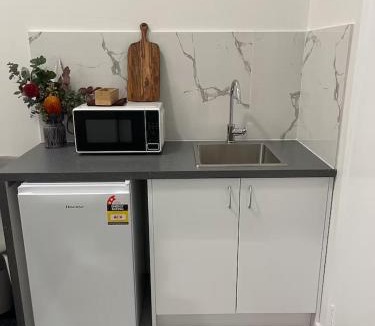 Collie Hotel | The Riverbank Suites, Central, New, Facilities
