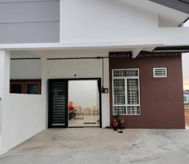 Kluang Apartment | The Road Stay
