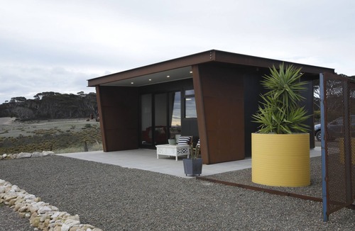 Dudley West House | The Rusty Kangaroo 2