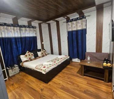 Pahalgam Hotel | The sameer resort