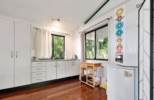 Bardon Apartment | The Sanctuary ~ Self-Contained Studio ~ Bardon