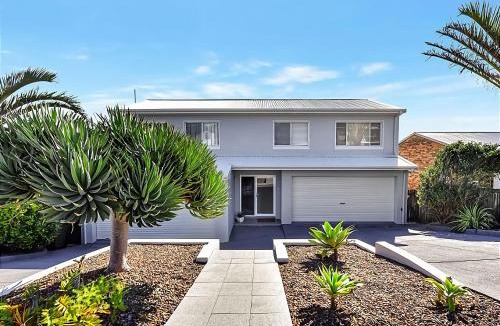 Swansea Heads House | The Sea Serenade