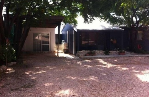 Ripon House | The Shack - Absolute waterfront