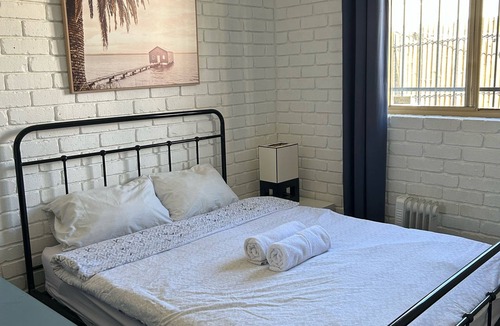 Perth Hostel | The Shiralee - Hostel