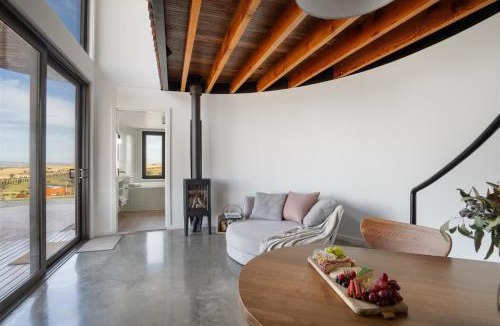 Wantabadgery House | The Silos Accommodation