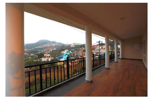 Fern Hill Bed & Breakfast | The Skyline Abode