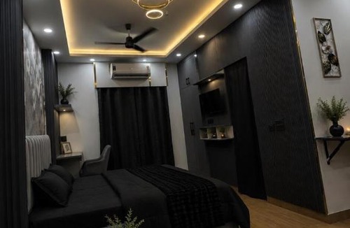 Greater Noida Apartment | The Skyline escape
