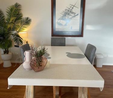 Murdunna House | The Sounds