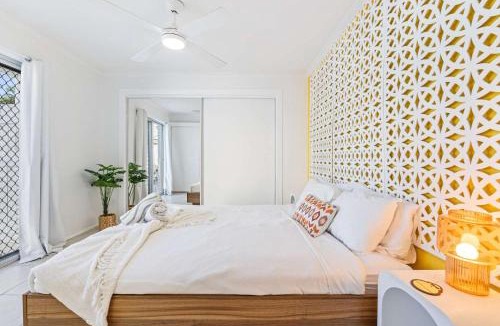 Urangan House | The Springs Villa 2