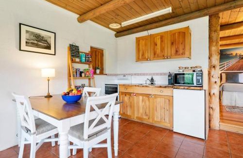 Kettering House | The Studio - A picturesque couples cottage at Herons Rise Vineyard
