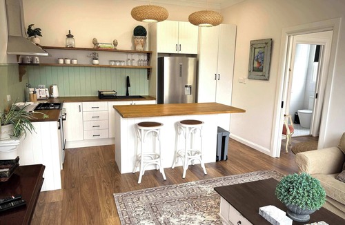 Orange East Apartment | The Summer Cottage - Slow Living