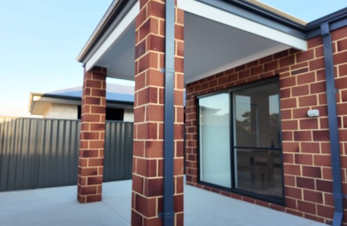 Wellard House | The Summit Haven – Modern 4-Bed Home Near Train, Perth CBD and Rockingham Beach