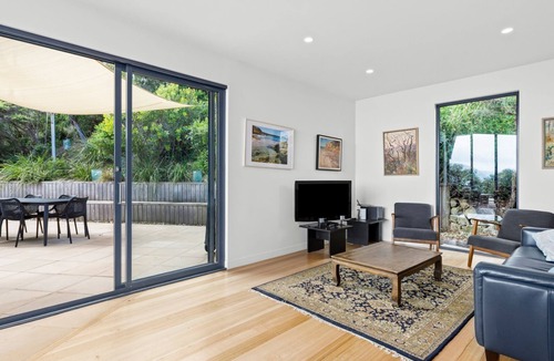 Eastern View House | The Surf Spot - Absolute beach front