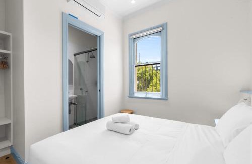 Redfern Hotel | The Surrey 6