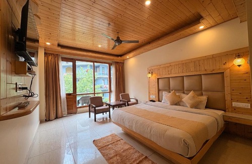 New Manali Hotel | The Tanwar Villas